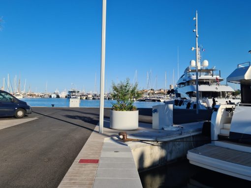 48.99m x 11m Berth – Port Vauban